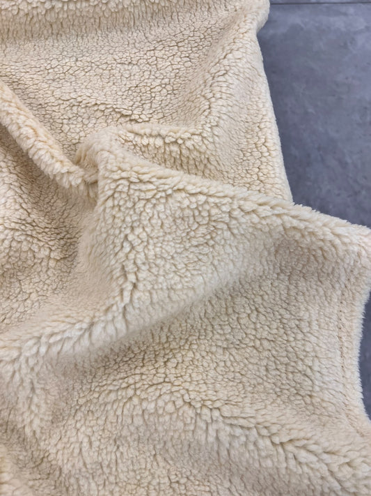 ZOE 095 beige faux-shearling