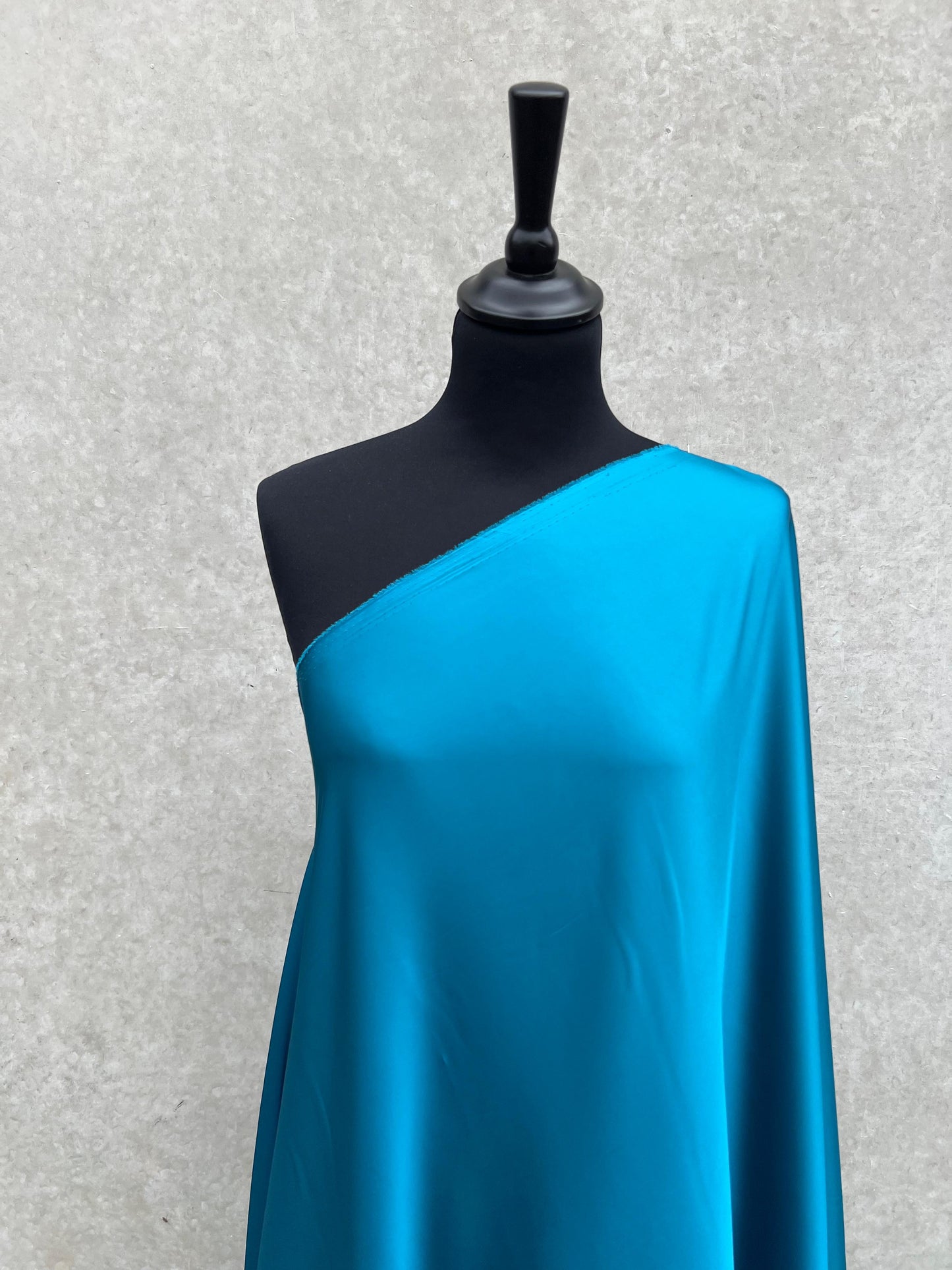 PREM10044 soft and fluid satin stretch peacock Marina Rinaldi