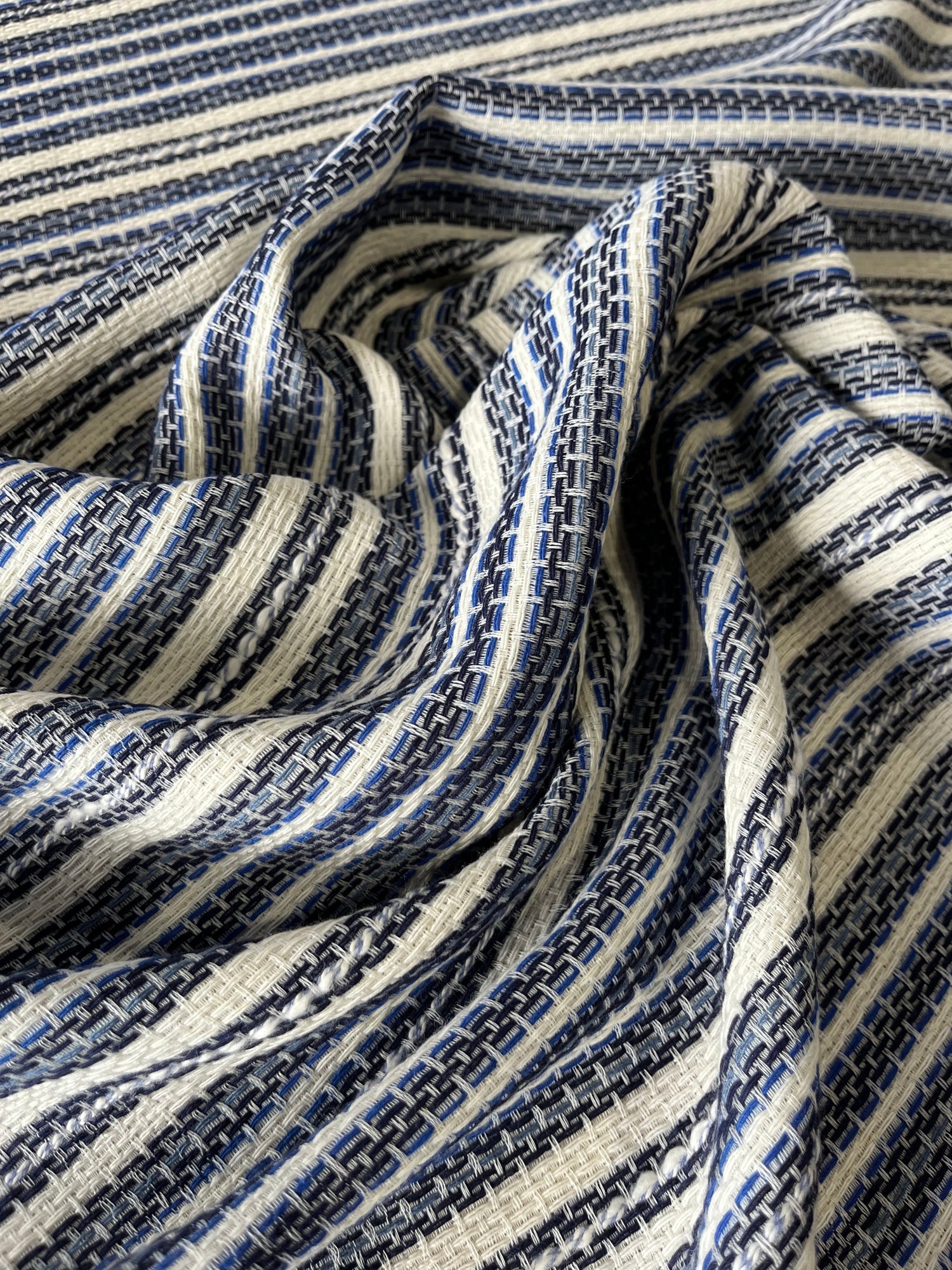 Stipes