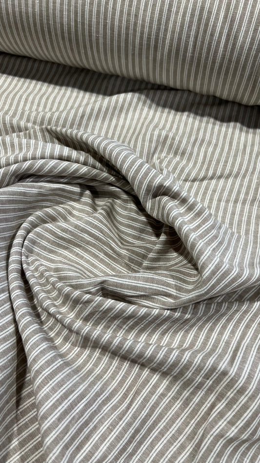 H01 Indy 010 Linen  stripe beige