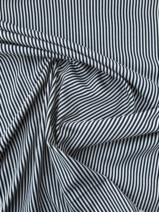 Fiona 004 jersey Cotton pinstripe navy white