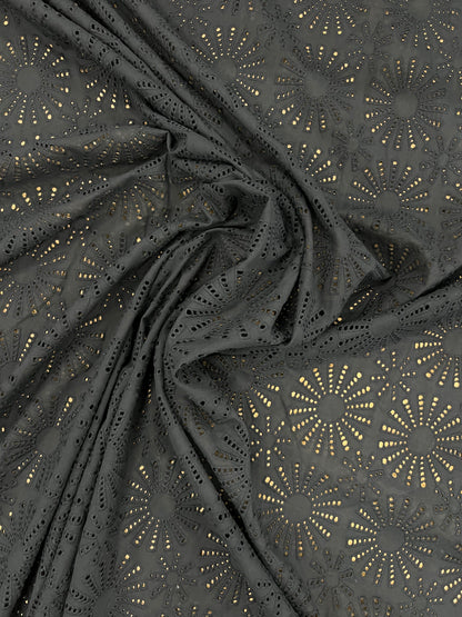 Enrique 020  broderie anglaise flower design black