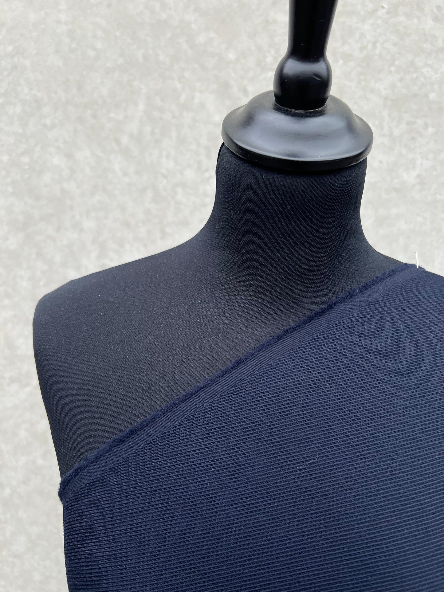 PREM10037 wool viscose tricotine navy Loro Piana