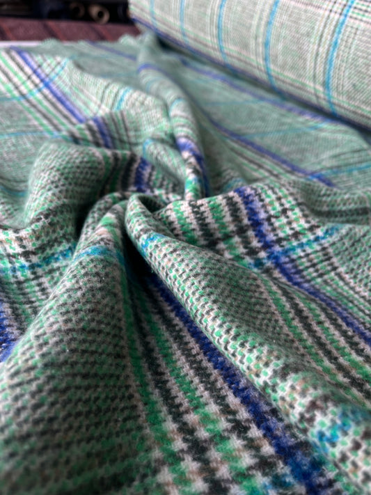 LISA 036 Green / electric blue  checkered heavy cotton tweed