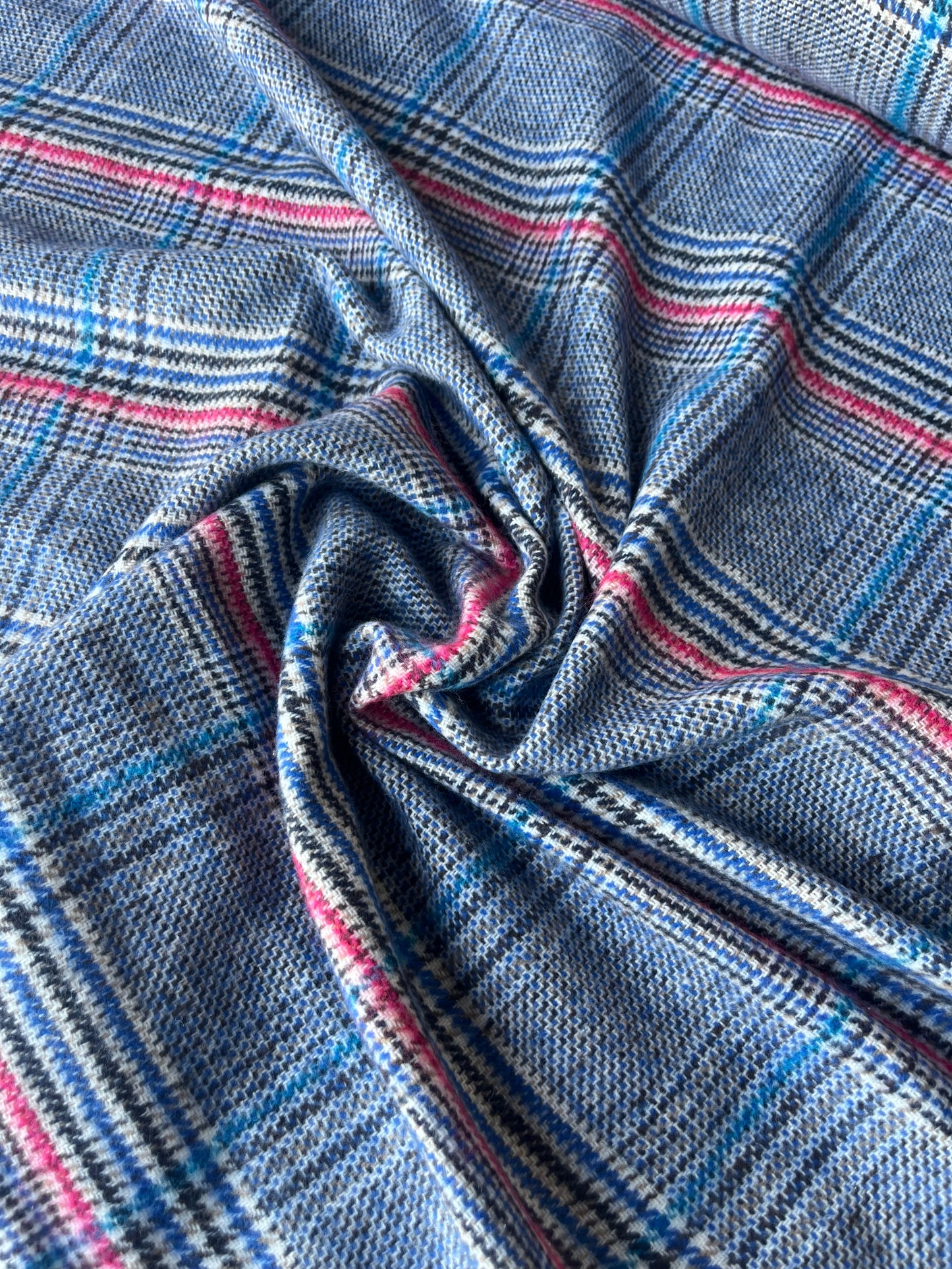 LISA 026 multi blue /pink checkered heavy cotton tweed