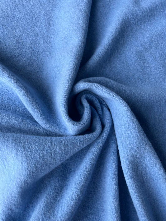 LISA 047 cyan heavy boiled wool
