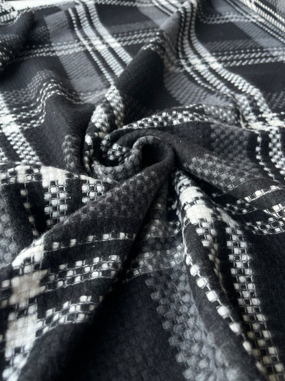 LISA 034 black White checkered heavy cotton