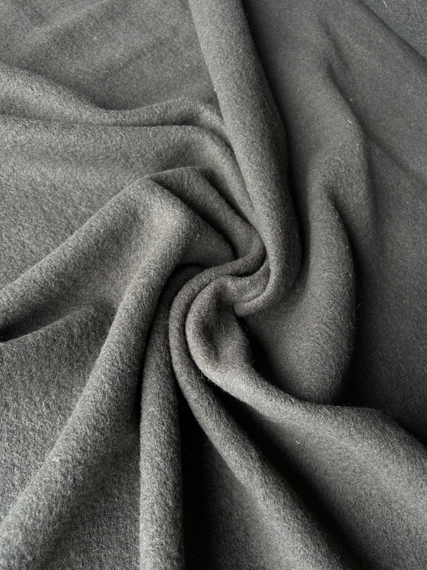 LISA 086 Hunter Green heavy boiled wool