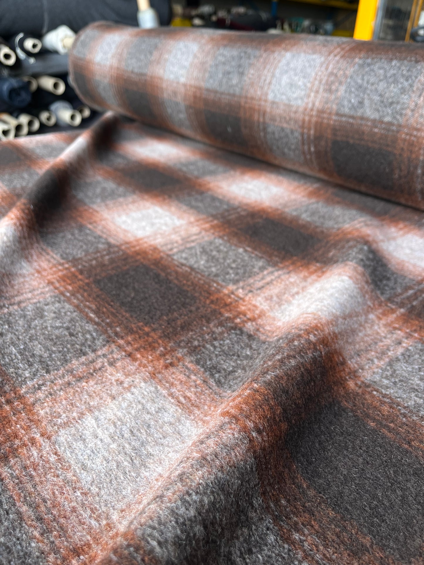 LISA 055 heavy boiled wool brown/grey/orange check