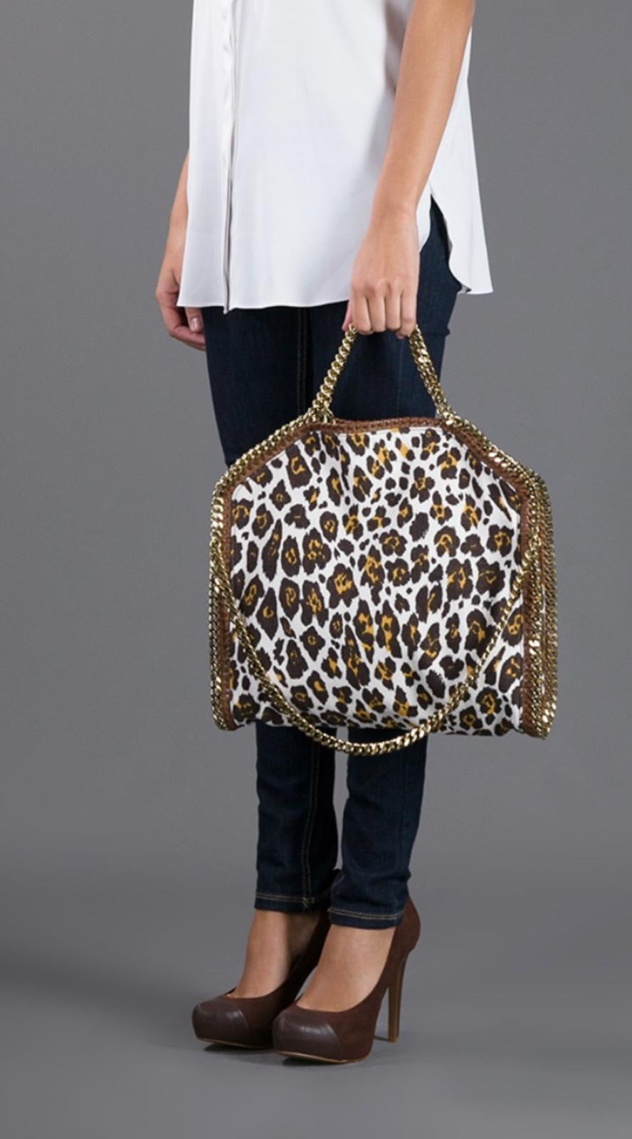 STELLA 002 canvas leopard print