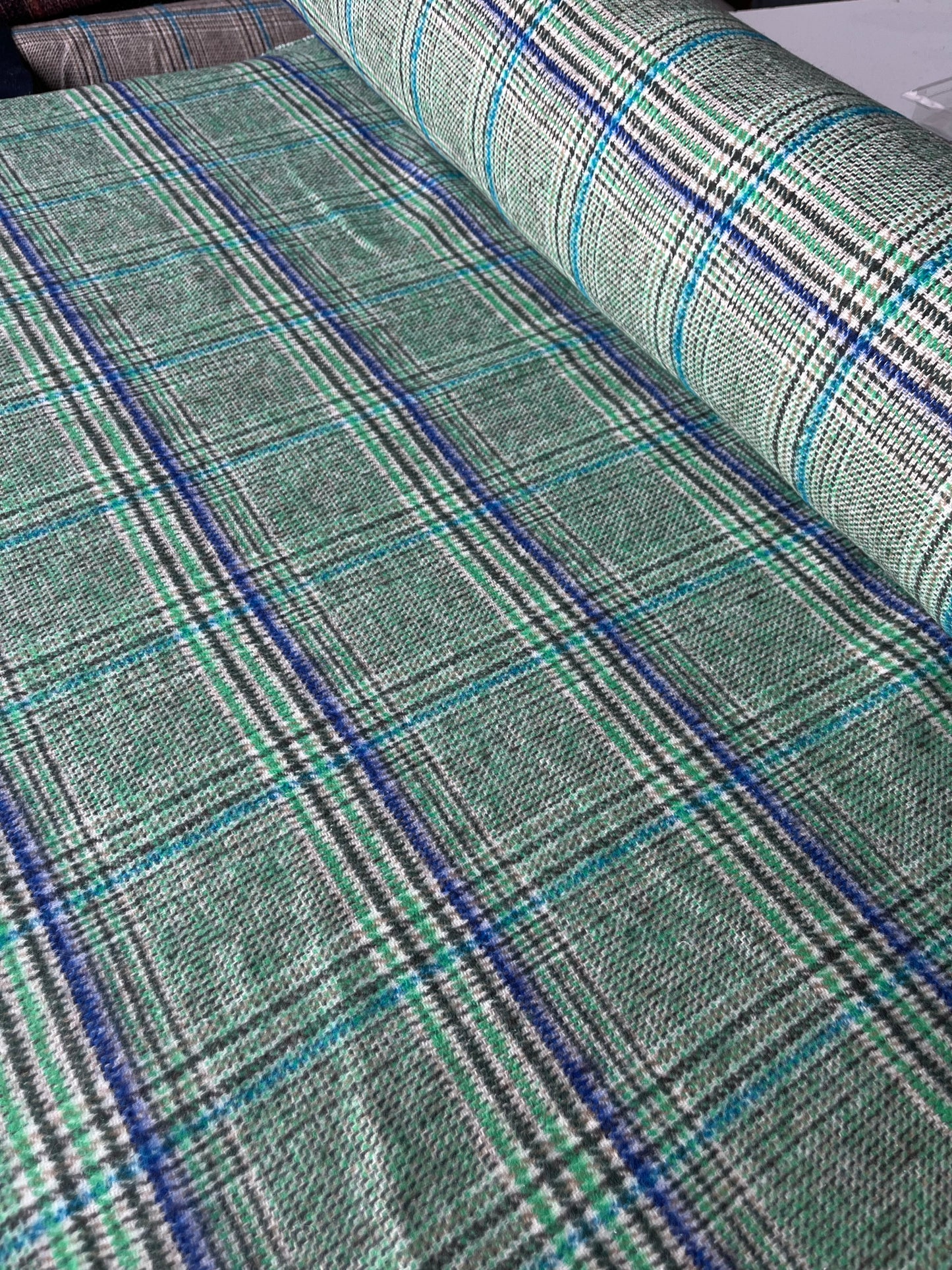 LISA 036 Green / electric blue  checkered heavy cotton tweed