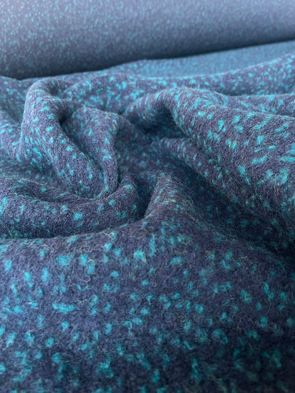 PC LISA 016 boiled wool navy with mini bouclette dark emerald