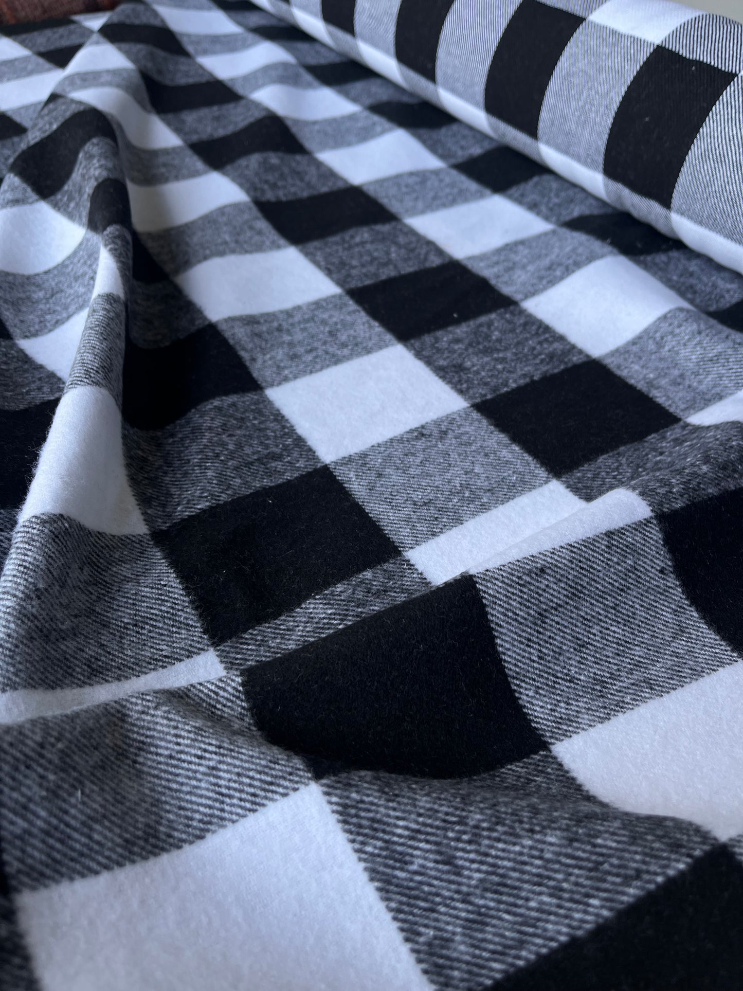 LISA 035 black White  checkered heavy cotton flannel