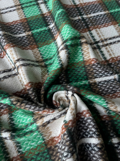 LISA 039 Green/brown/ecru checkered heavy cotton