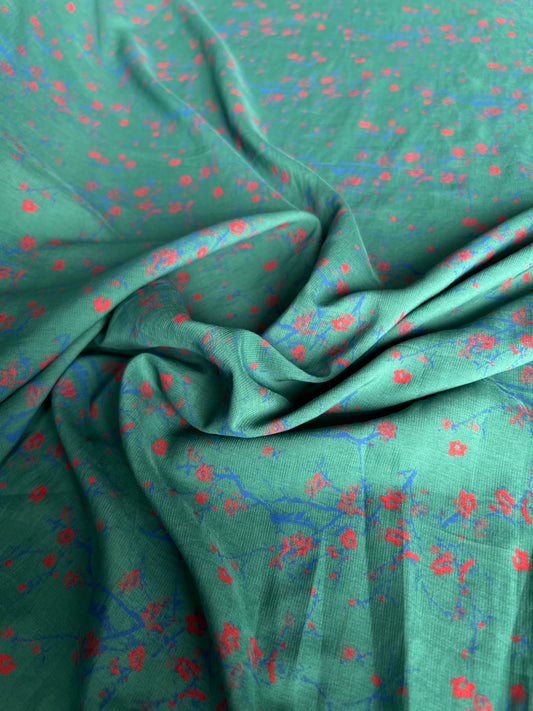 Wallet on diet 033 viscose green with red bouquet