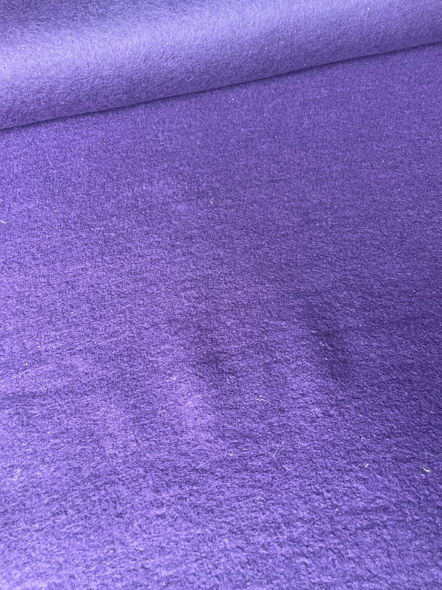 LISA 013 aubergine heavy boiled wool