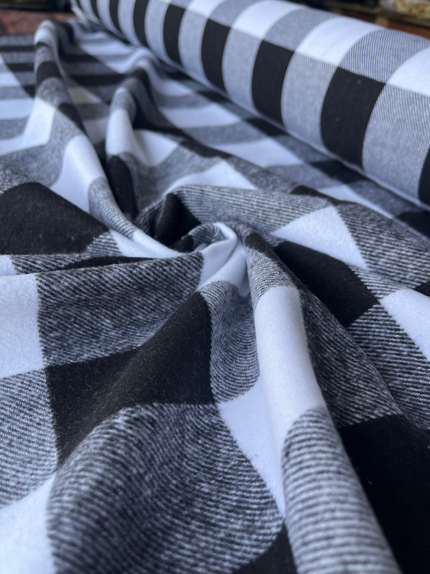 LISA 035 black White  checkered heavy cotton flannel
