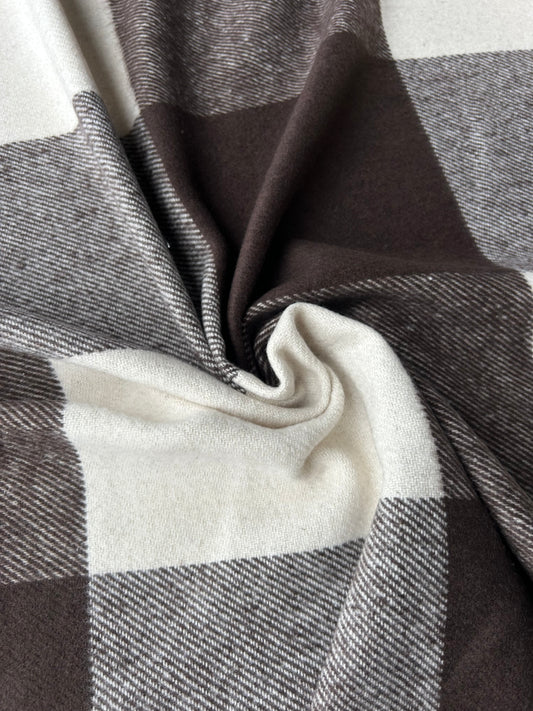 LISA 078 brown/ecru check heavy cotton