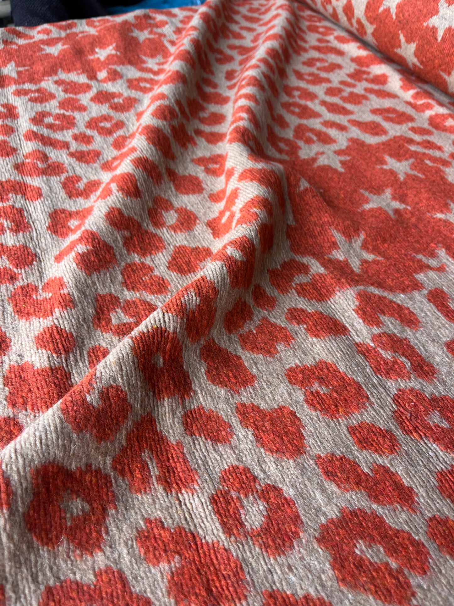 LISA 52 sand/orange animalier heavy boiled wool