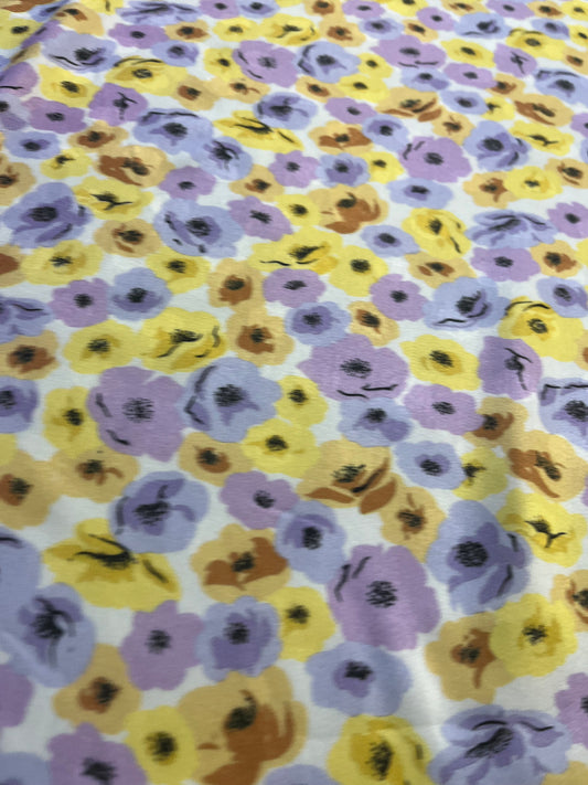 XII 064 warm viscose twill print yellow/lilac millefleur