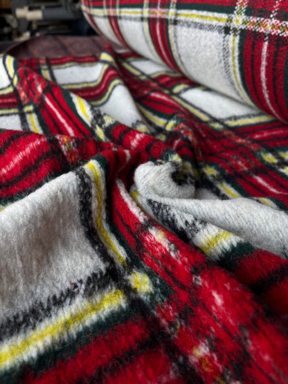 LISA 031 heavy boiled wool Christmas check