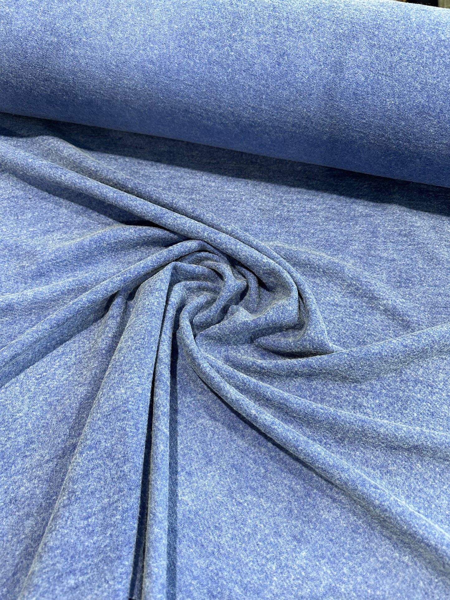 E01 brushed jersey molletonné blue