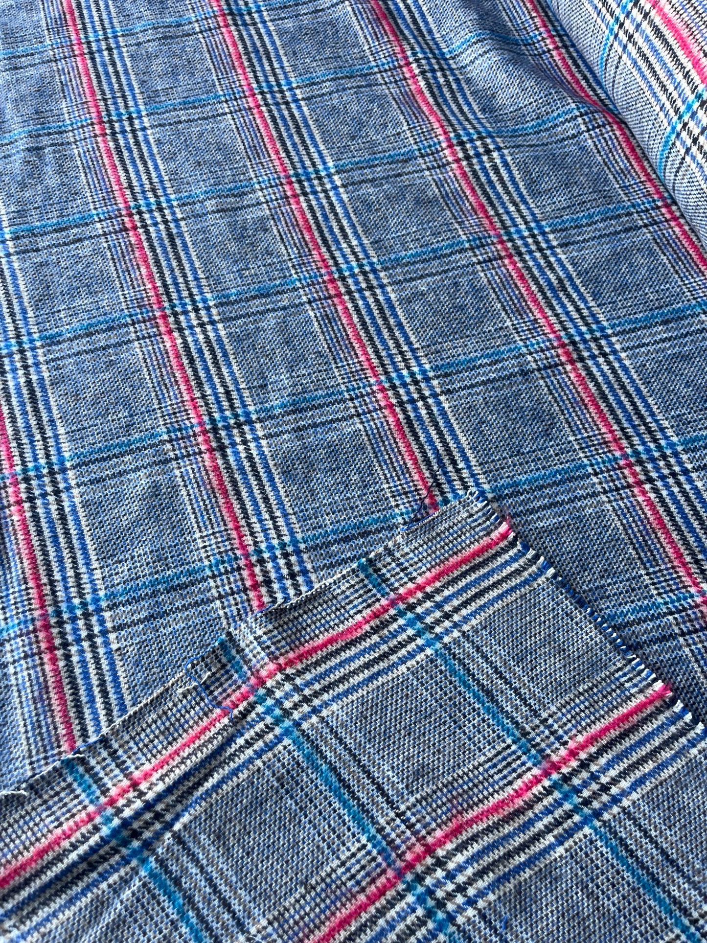 LISA 026 multi blue /pink checkered heavy cotton tweed