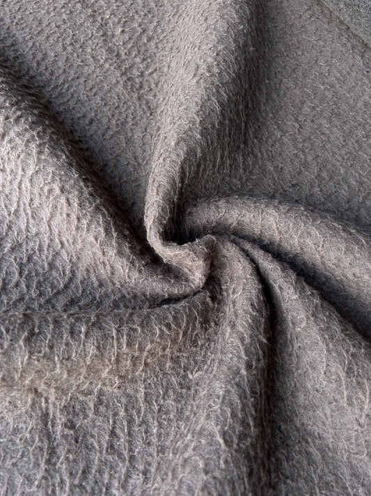 LISA 085 chocolate heavy boiled wool