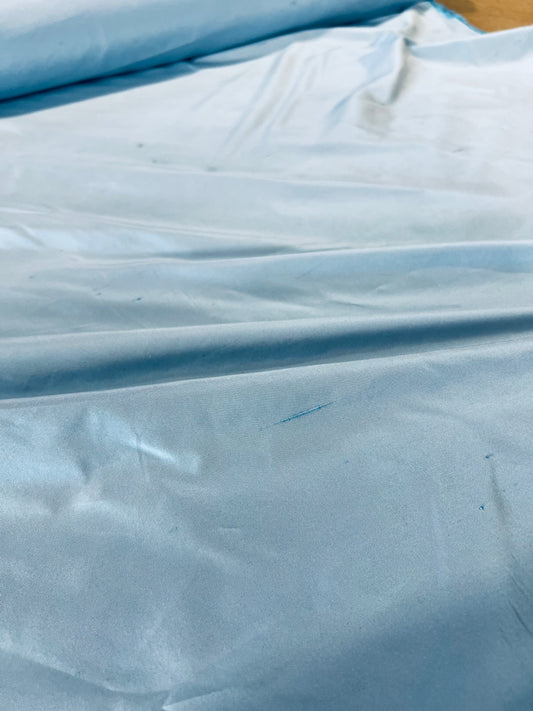 Light Taft 001 sky blue