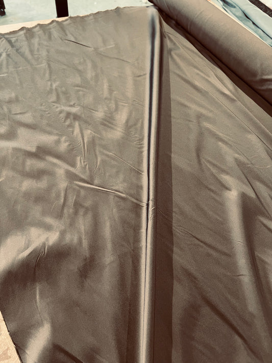 Light Taft 004 stretch chocolate