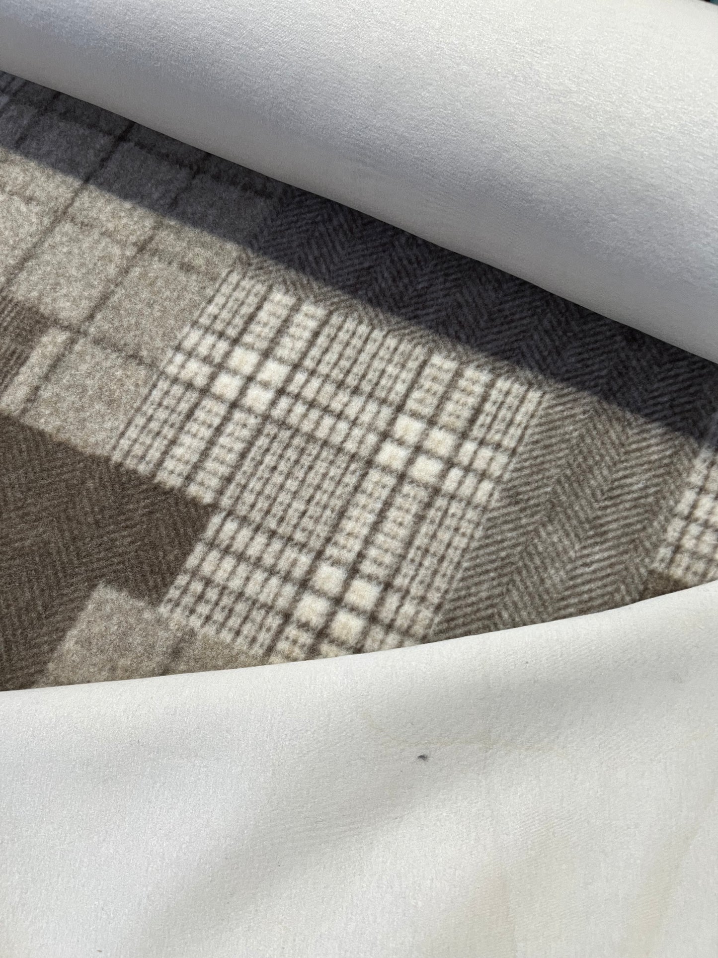 Flip side 025 brown beige patchwork double face beige