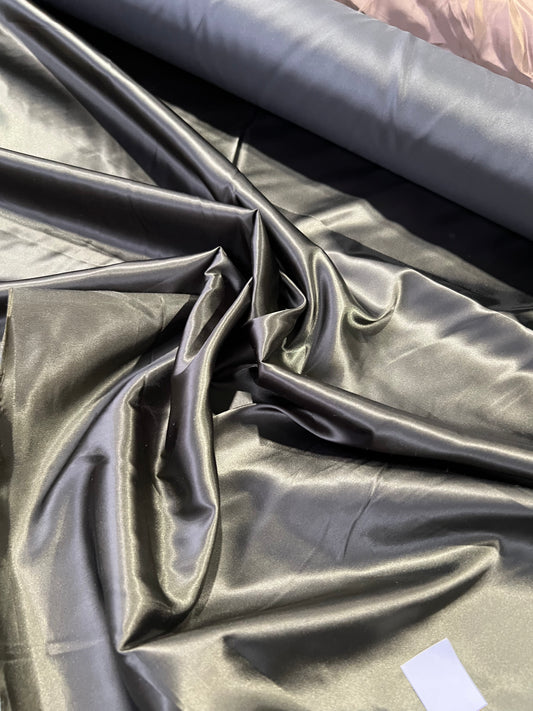 Lining shiny khaki
