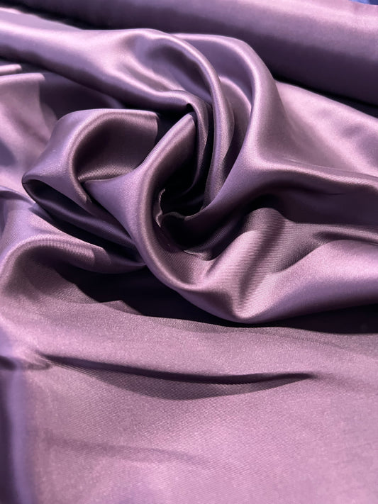 Lining twill aubergine
