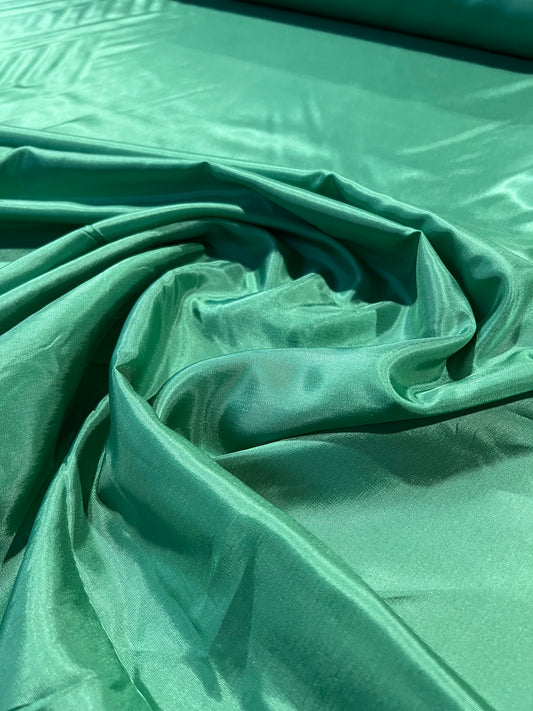 Lining green