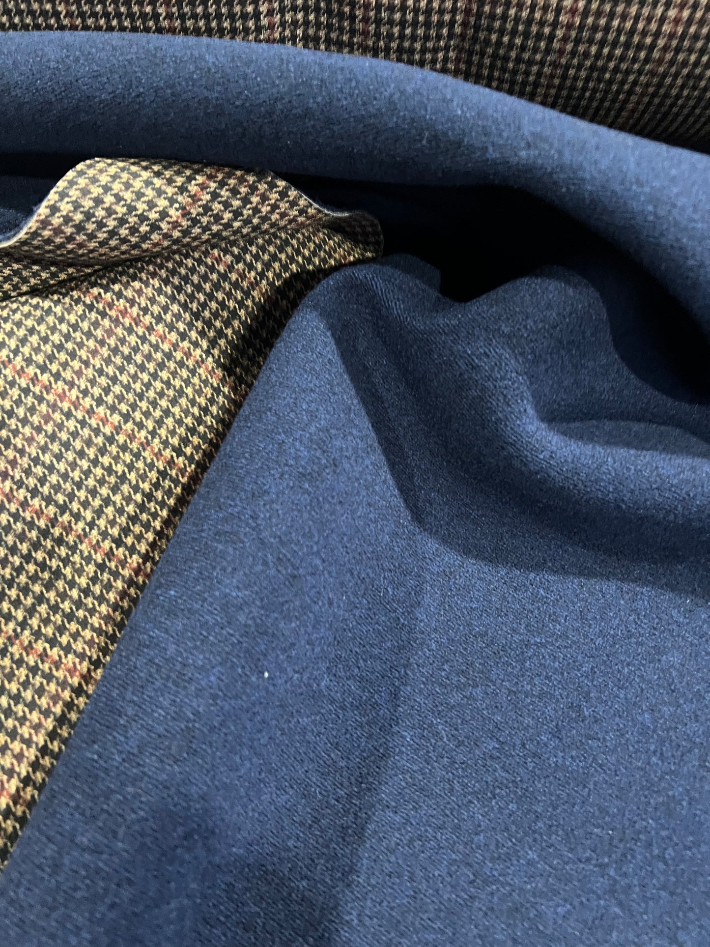 Flip Side 042 double face wool pied de poule brown camel