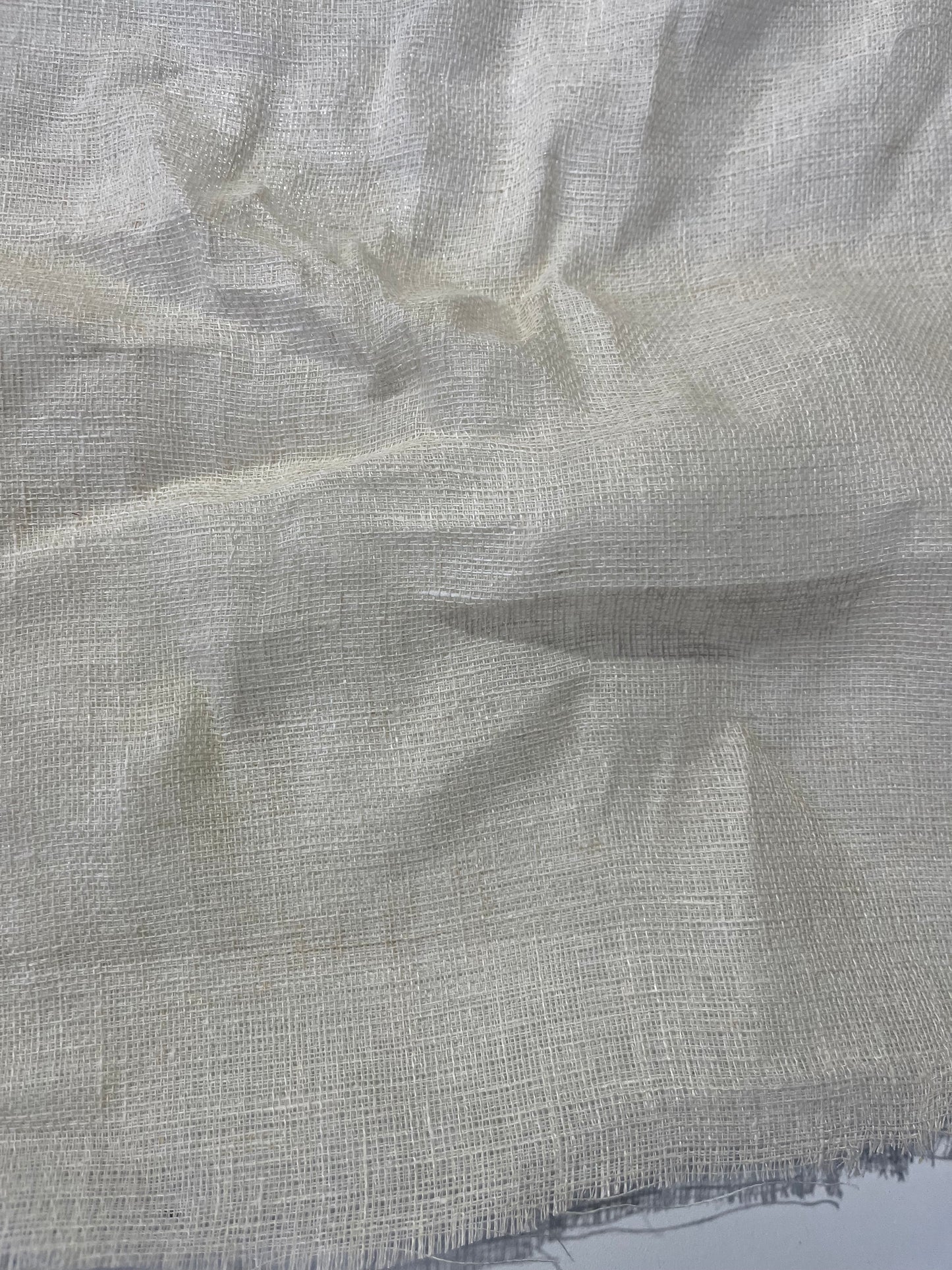 AXELLE 002  100% linen gaze naturel colour