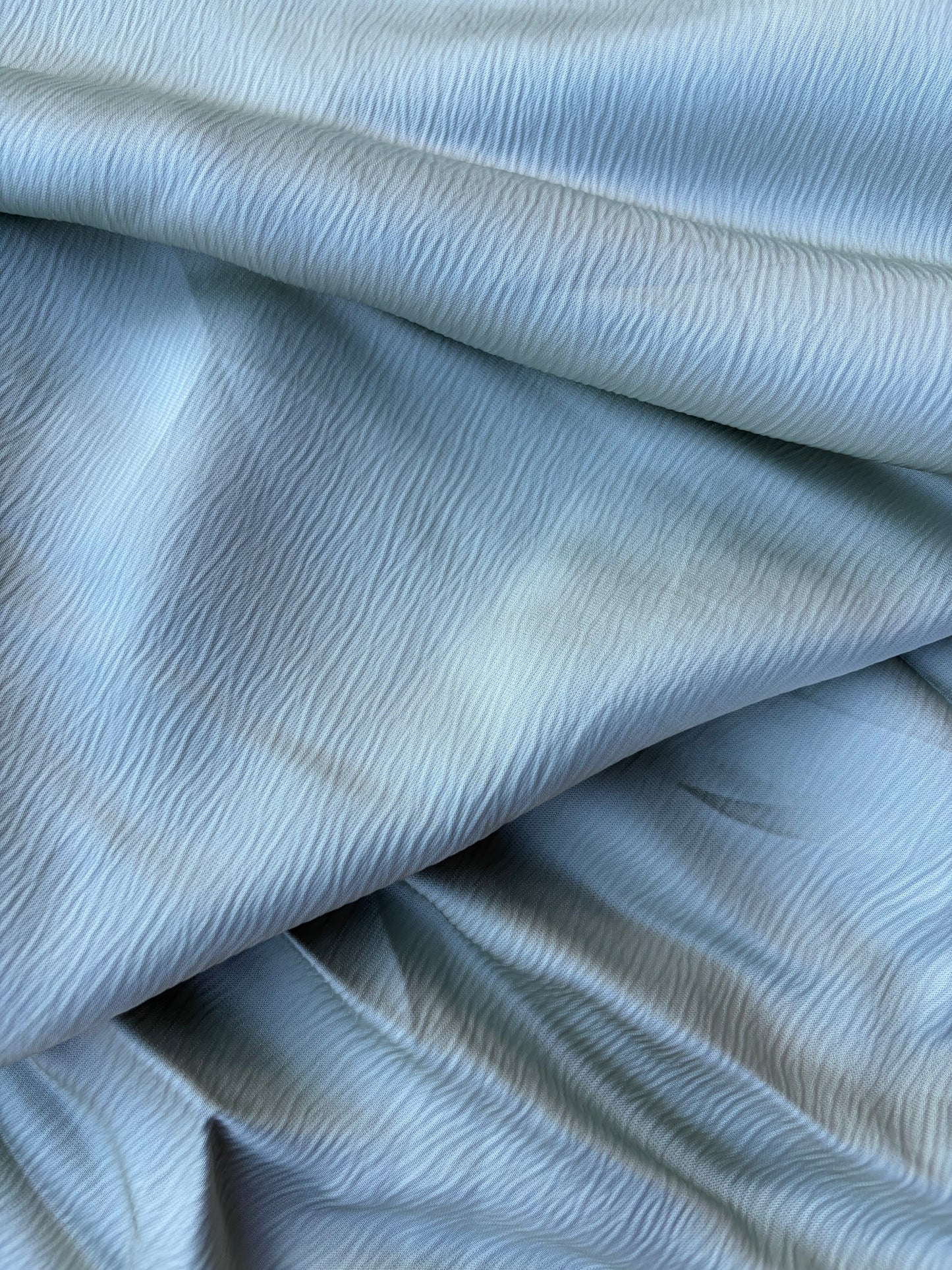 BART 020 mint green crushed satin