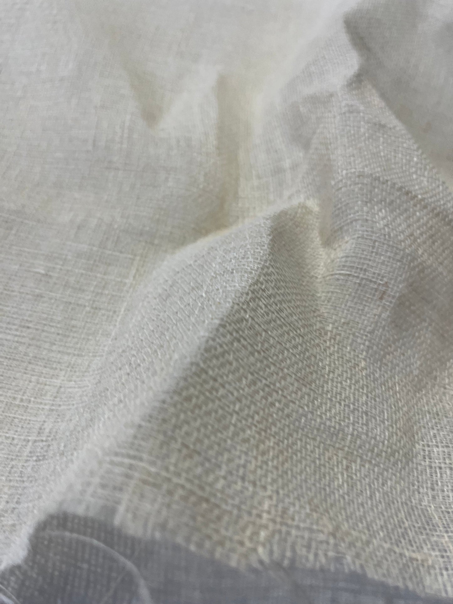 AXELLE 002  100% linen gaze naturel colour