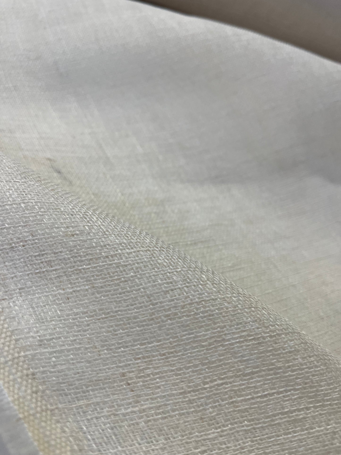 AXELLE 002  100% linen gaze naturel colour