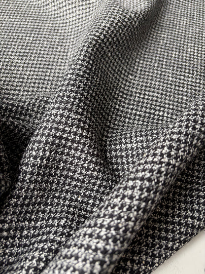 LORO 218 Dogtooth black/white wool Loro Piana