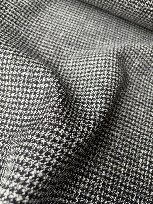 LORO 218 Dogtooth black/white wool Loro Piana