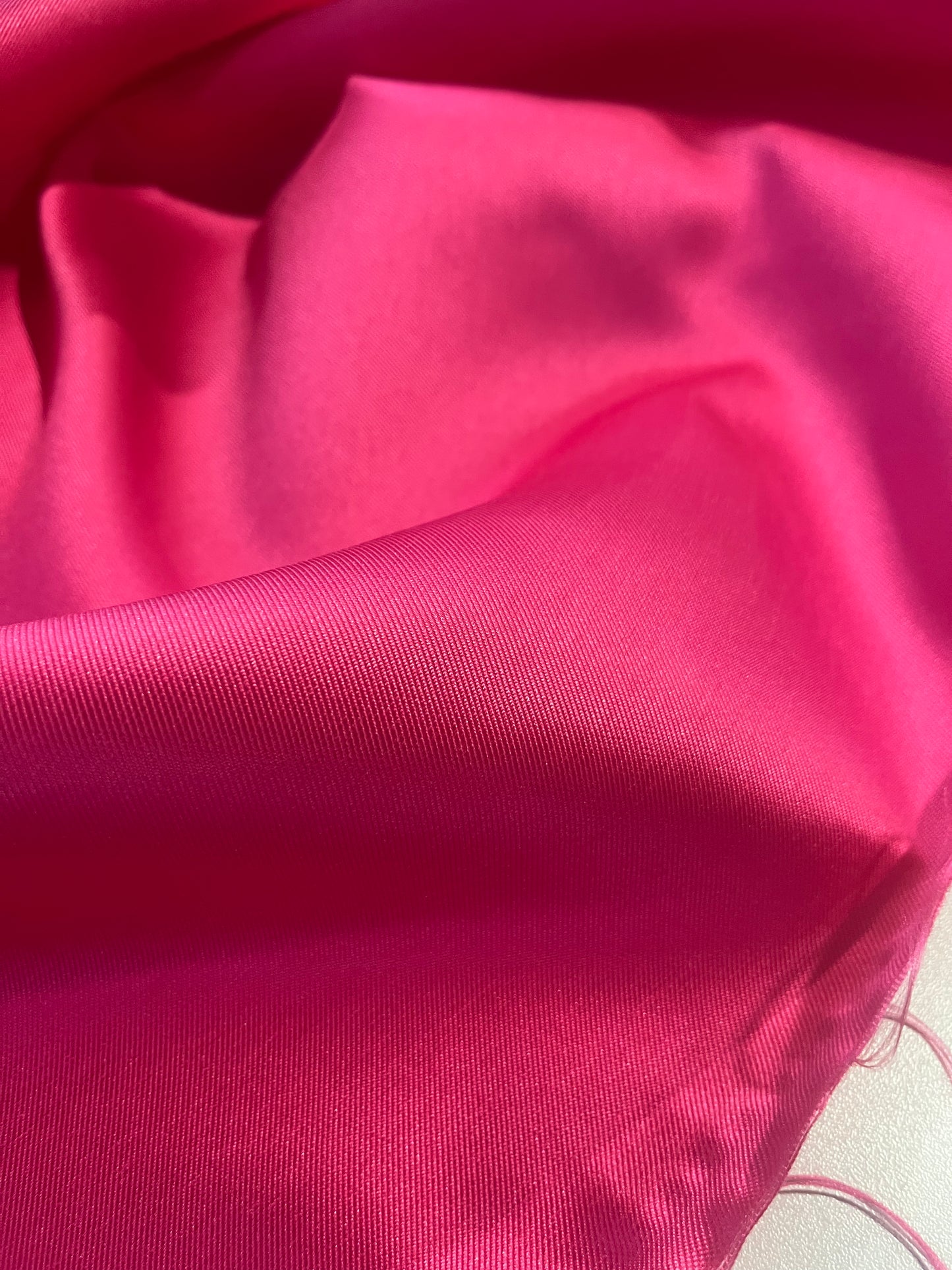 LOTTI 023  heavy parachute fabric intense pink