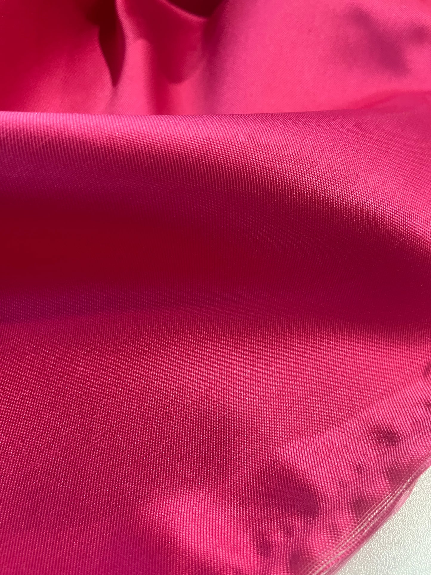 LOTTI 023  heavy parachute fabric intense pink