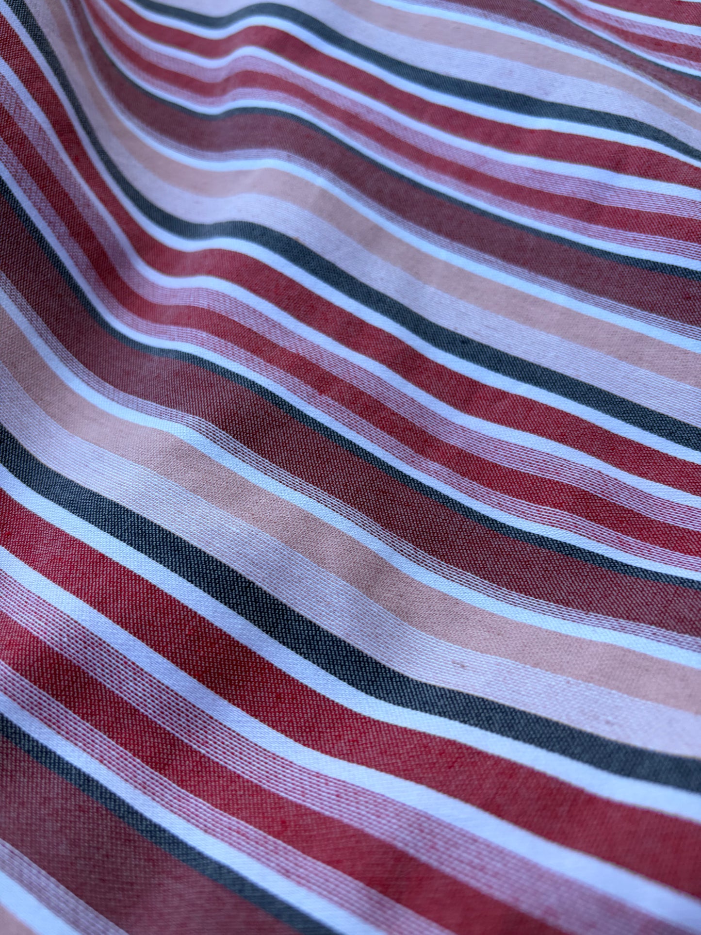 BART 025 red/old pink striped cotton bengaline