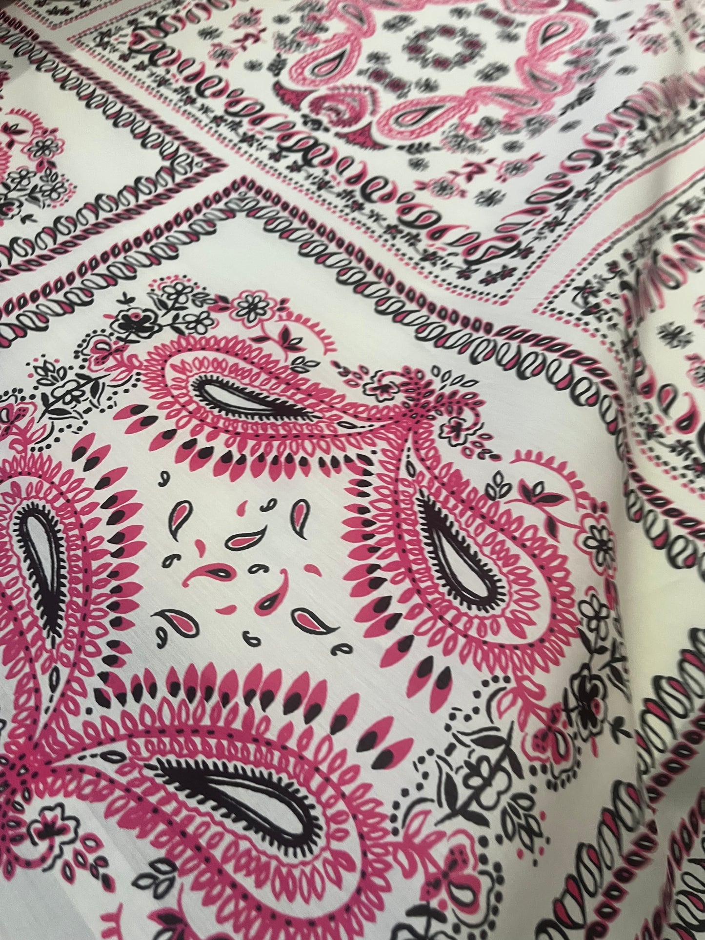 LOTTI 024 cotton poplin cashemere foulard style