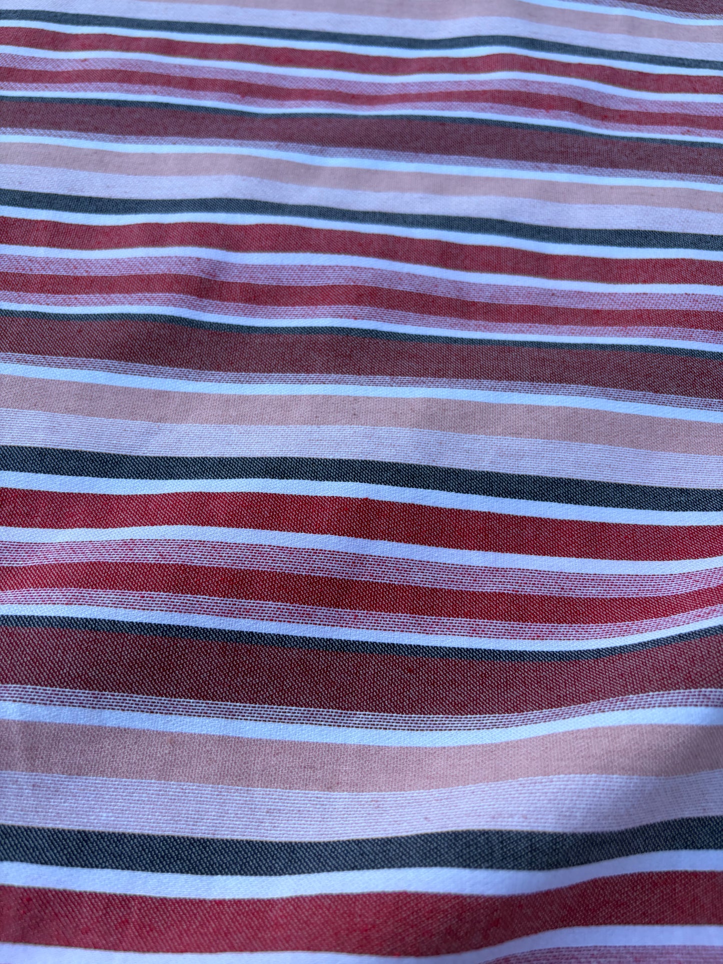 BART 025 red/old pink striped cotton bengaline