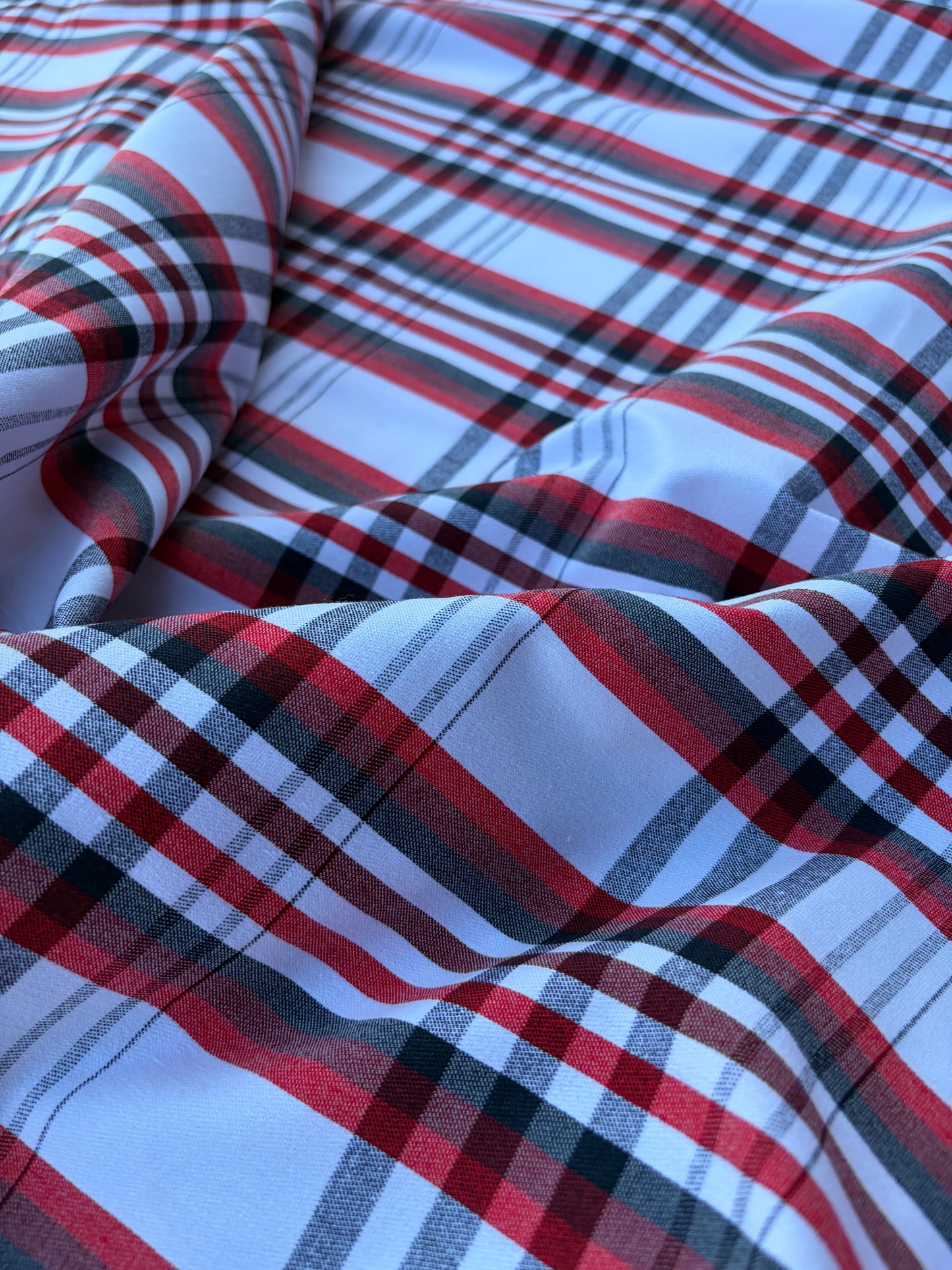 BART 026 red/white  checkered cotton bengaline