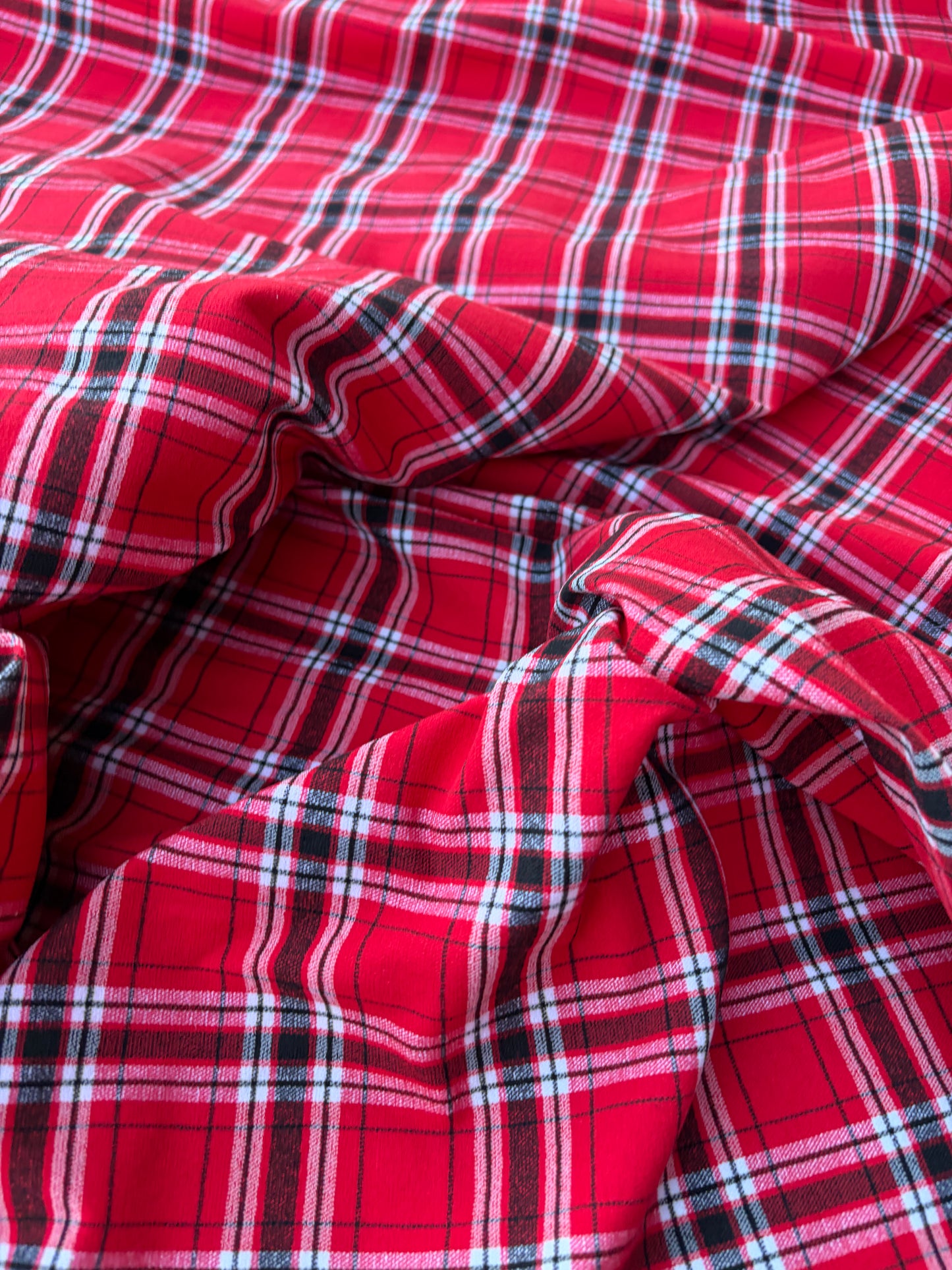 BART 027 red/white  classical checkered cotton bengaline