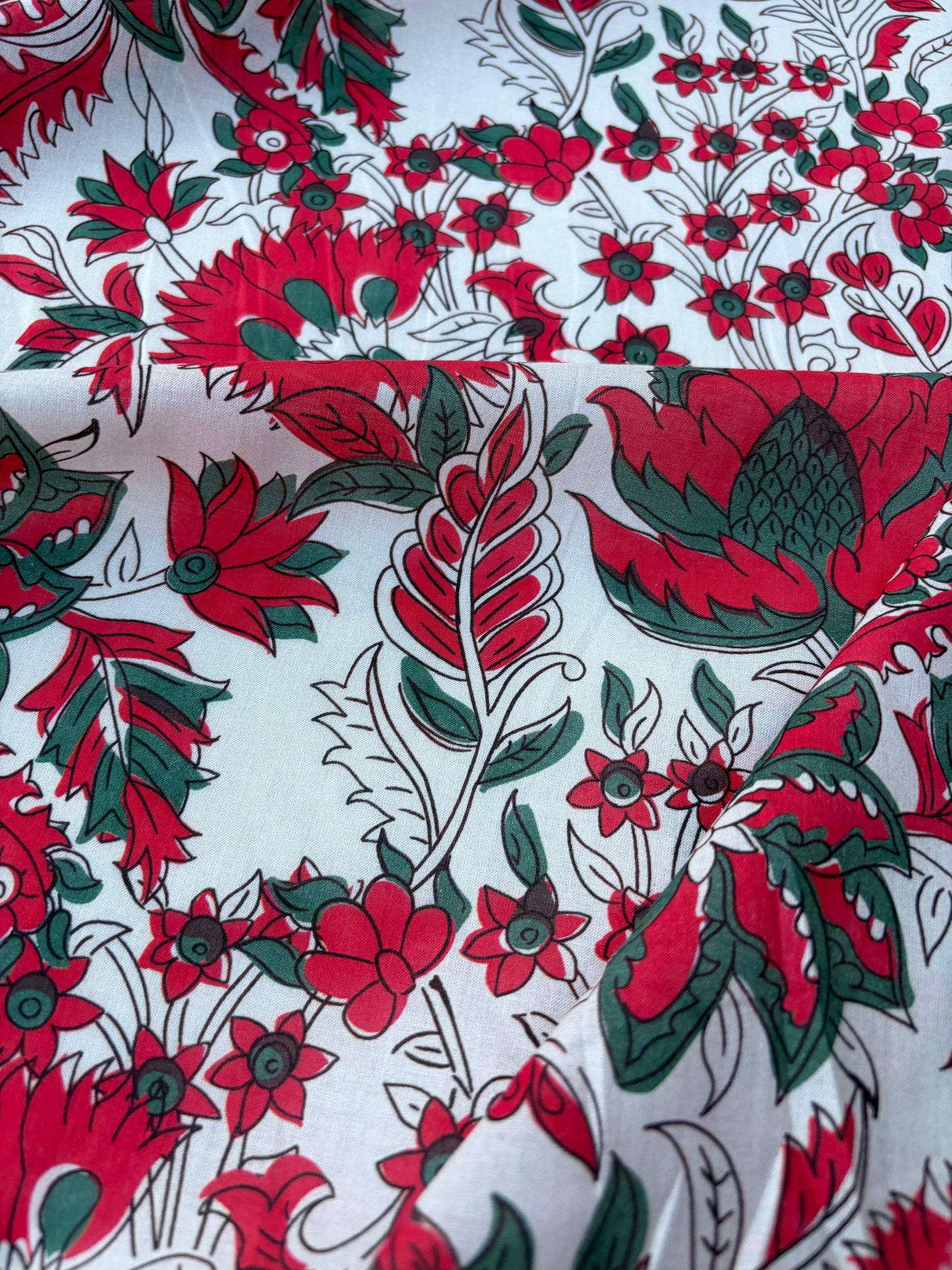 BART 031 red floral print cotton voile