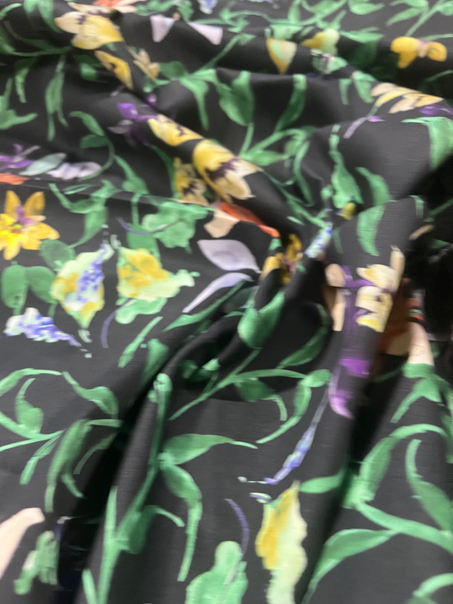 B01 Mattia cotton satin stretch green/mauve/pink flowers